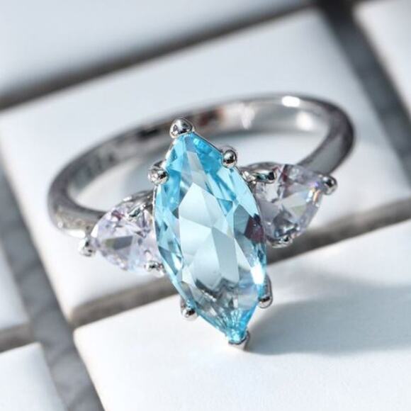 Size 10 Sterling Silver .925 Band Lab Created Stones Ring - Picture 3 of 6